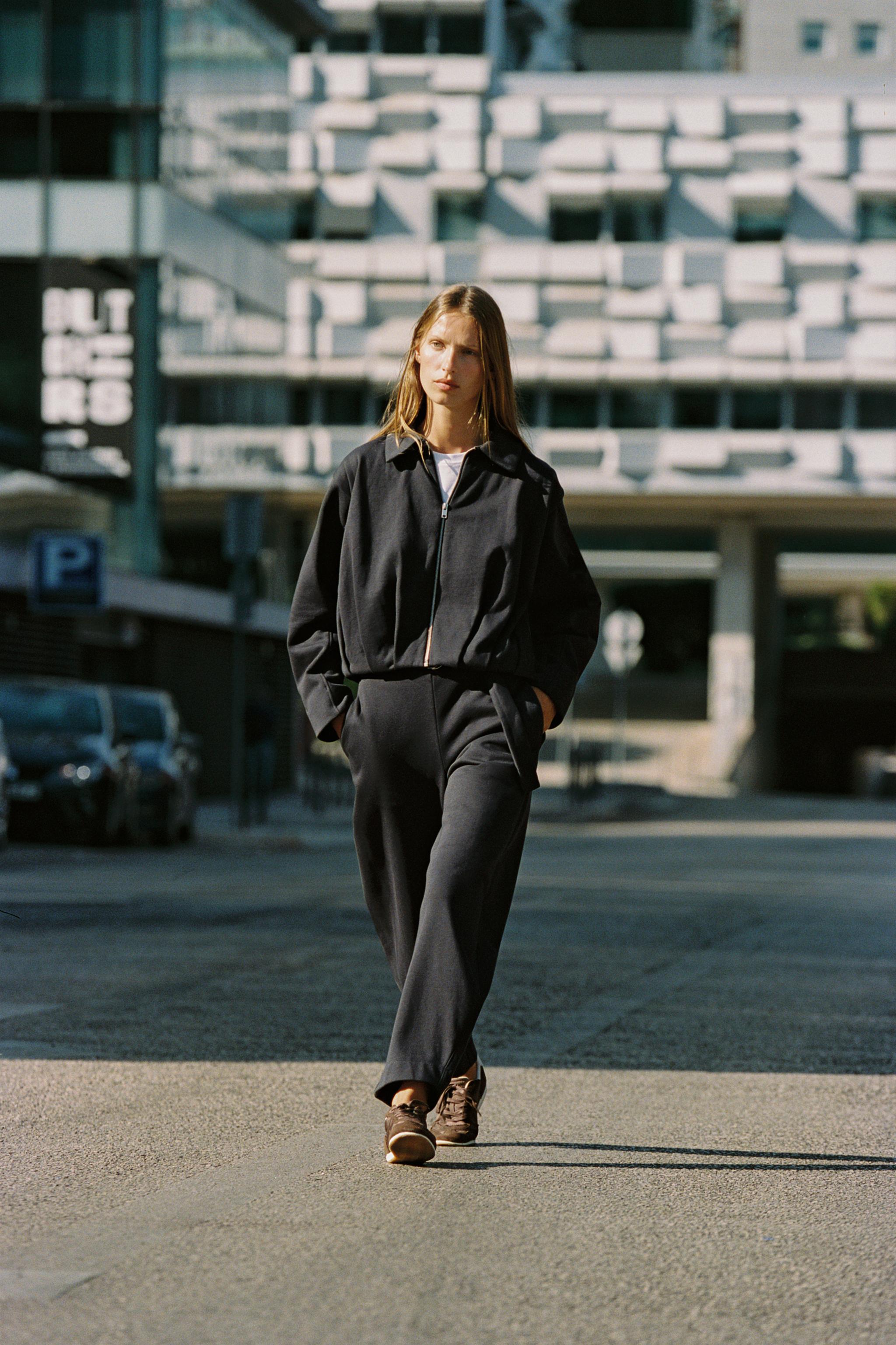 PANTALON BARREL AVEC CEINTURE